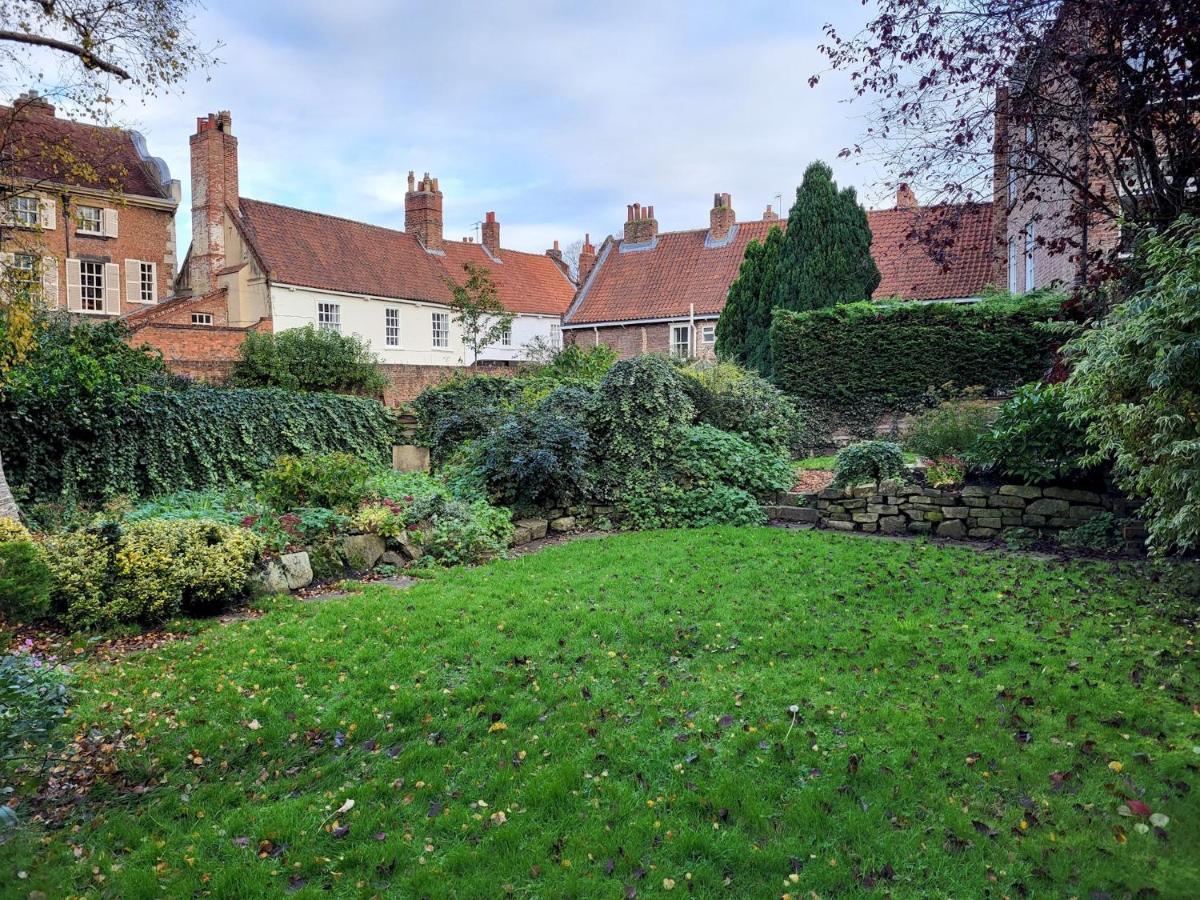 Minster Garden * Йорк