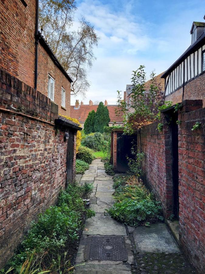 Minster Garden *