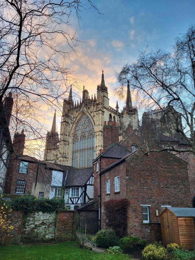 Minster Garden